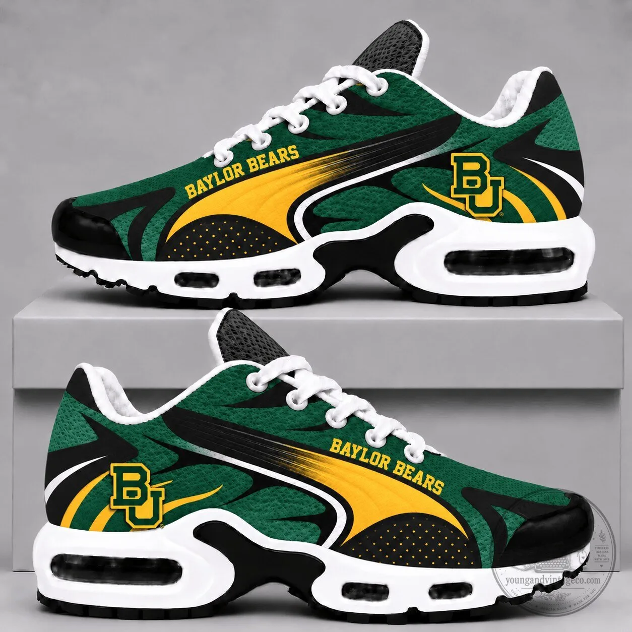 Baylor Bears Team Logo Green and Gold Athletic Running Shoes